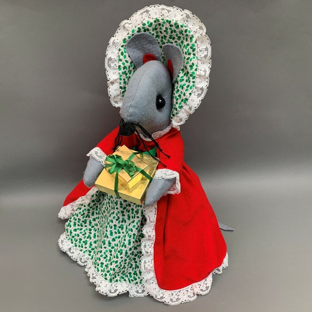 Mon Petit Chou Ltd Victorian Gray Christmas Gifts Mouse Red Green Dress Vintage